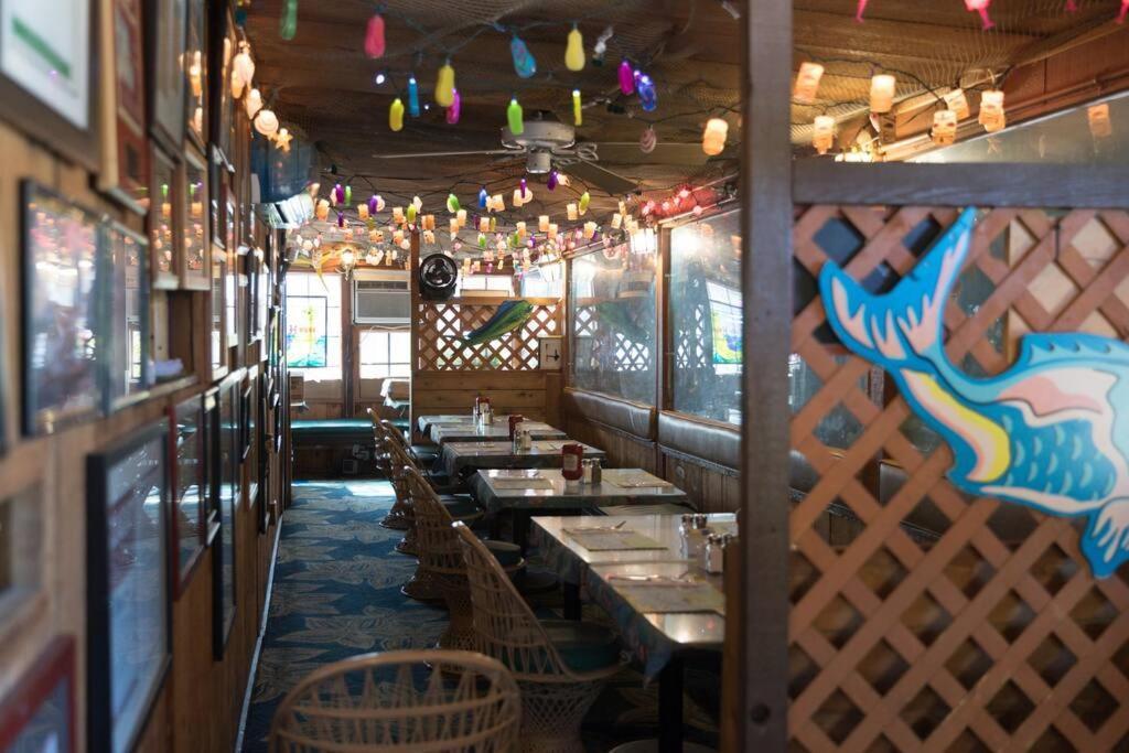 Vacay Spot Experience Luna Sky! 65" Tv Bar, Bbq, Shower Massage Jets, Music, Go To Fl Keys Homestead Bagian luar foto