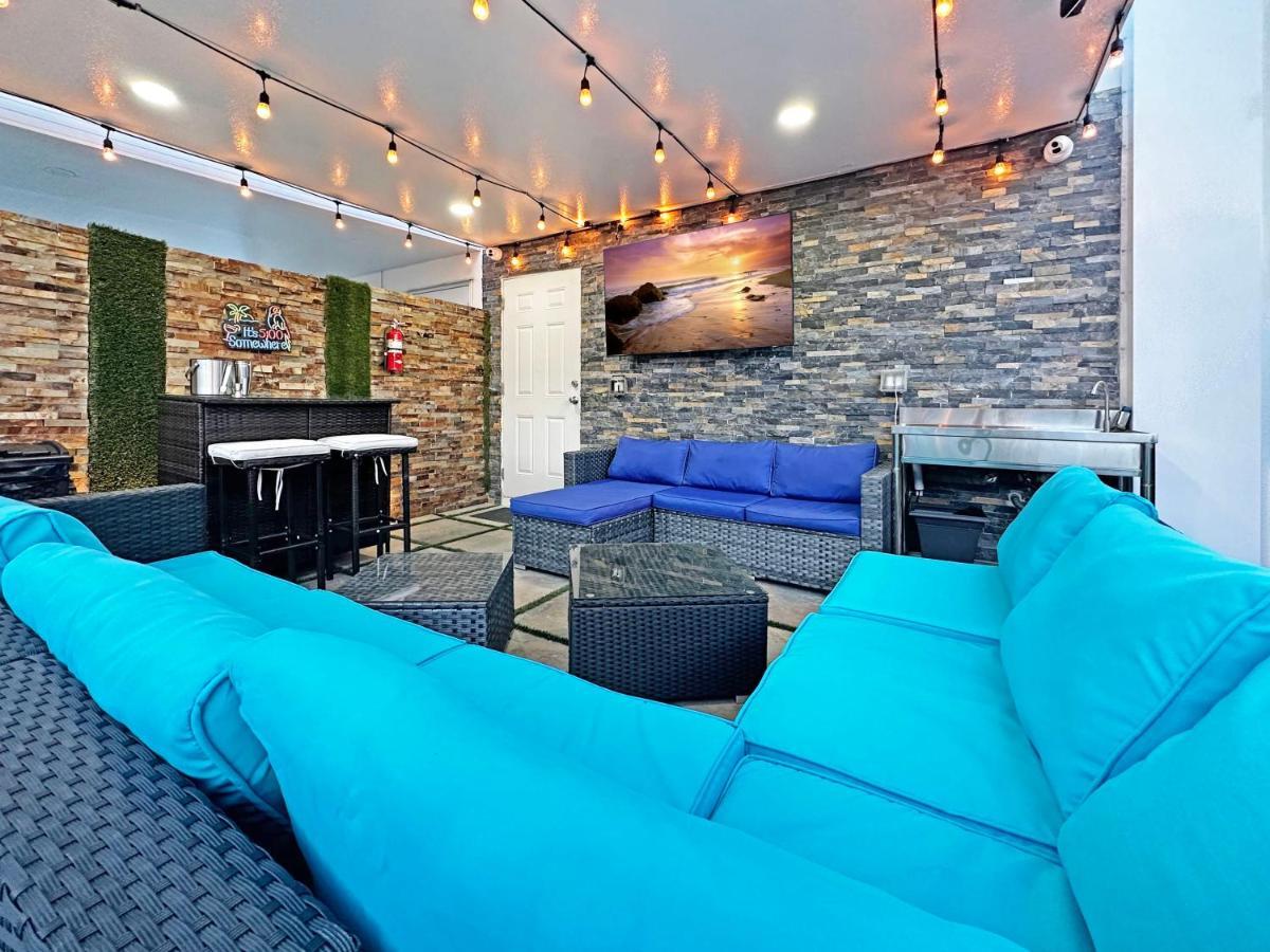 Vacay Spot Experience Luna Sky! 65" Tv Bar, Bbq, Shower Massage Jets, Music, Go To Fl Keys Homestead Bagian luar foto